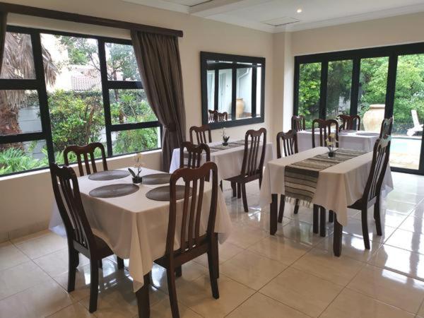 Fourways Bnb ヨハネスブルグ エクステリア 写真