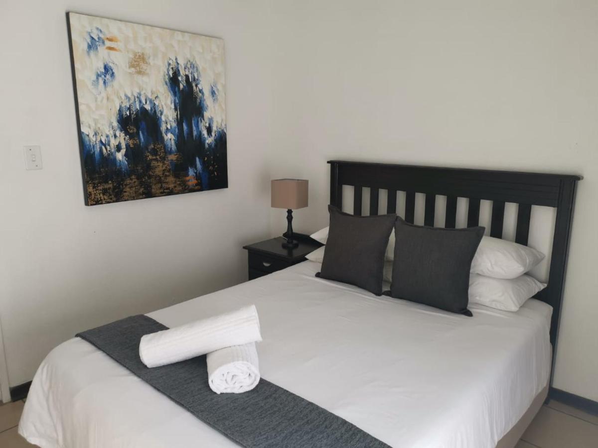 Fourways Bnb ヨハネスブルグ エクステリア 写真