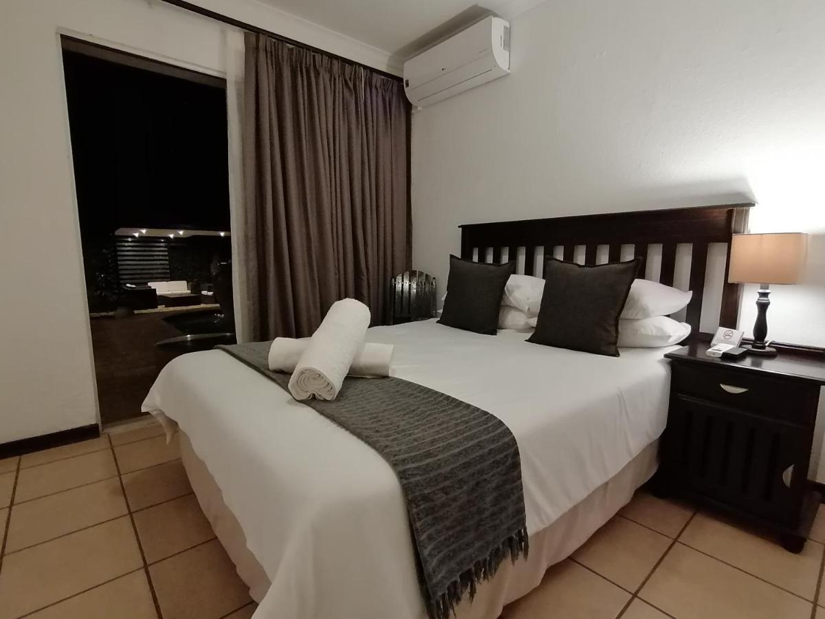 Fourways Bnb ヨハネスブルグ エクステリア 写真