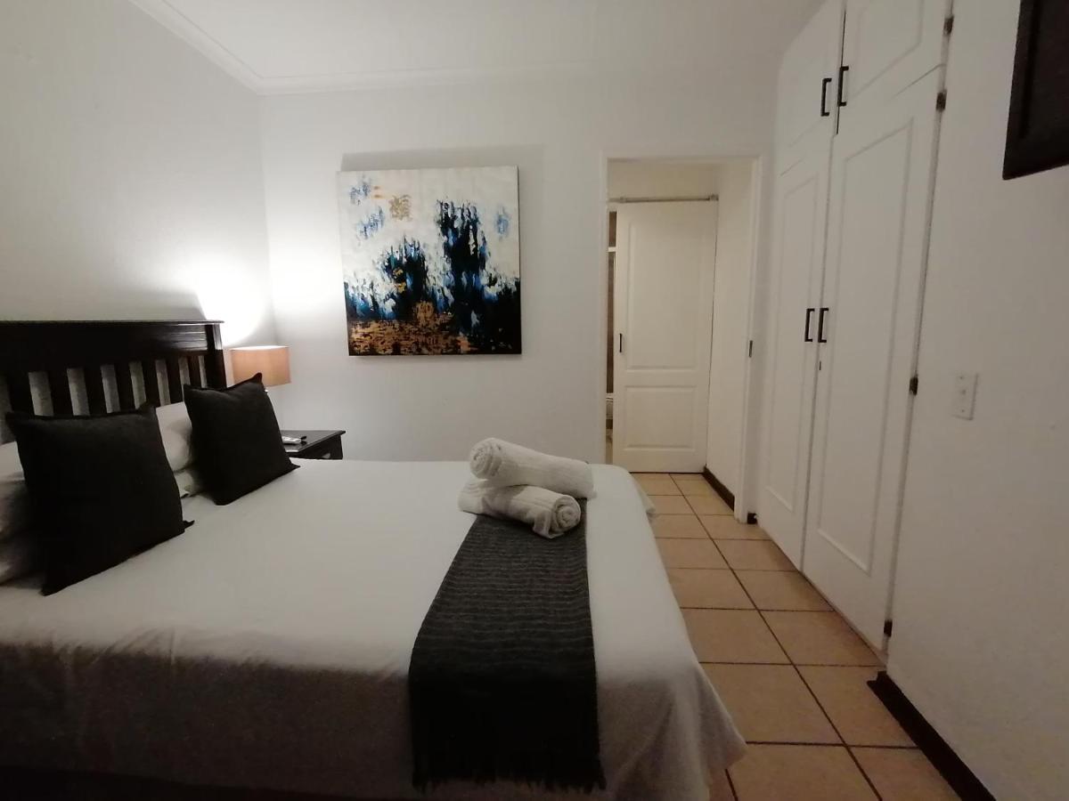 Fourways Bnb ヨハネスブルグ エクステリア 写真